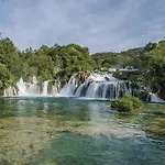 Σπίτι διακοπών Amazing Apartment In Jadrija With Wifi *