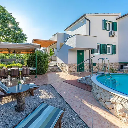 Holiday home Amazing Apartment In Jadrija With Wifi *