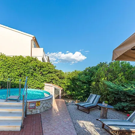 Amazing Apartment In Jadrija With Wifi Holiday home