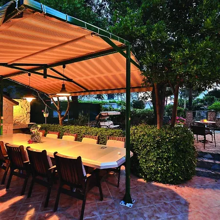 Amazing Apartment In Jadrija With Wifi *